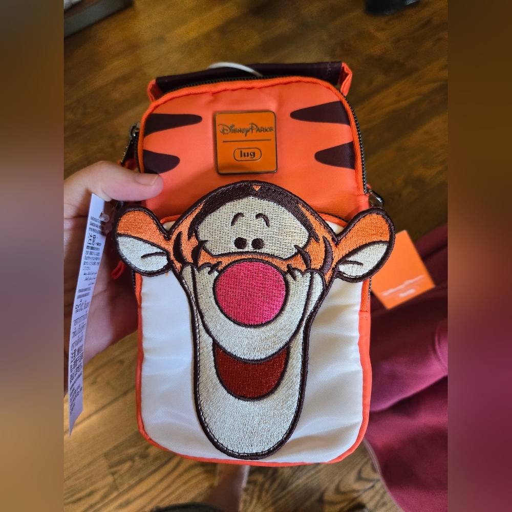 Disney Parks Lug Tigger Crossbody Bag